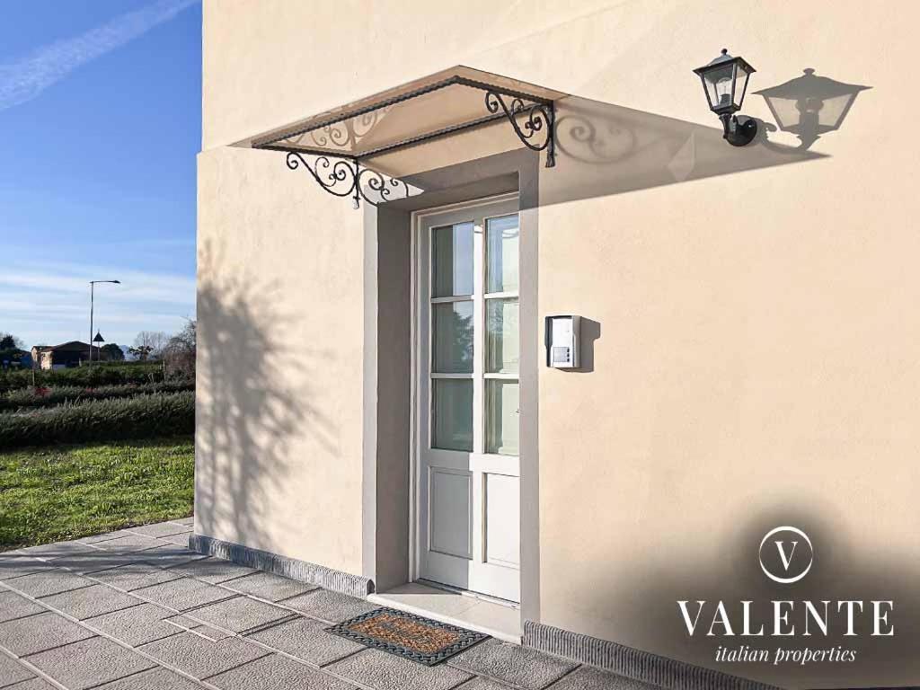 Villa Valente - Apartments Capannori Buitenkant foto