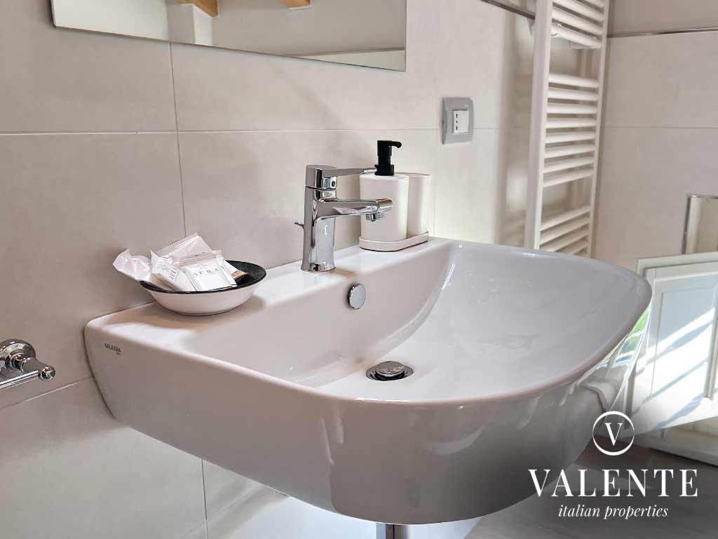 Villa Valente - Apartments Capannori Buitenkant foto